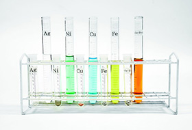 Example of  extracted peak for Carbon